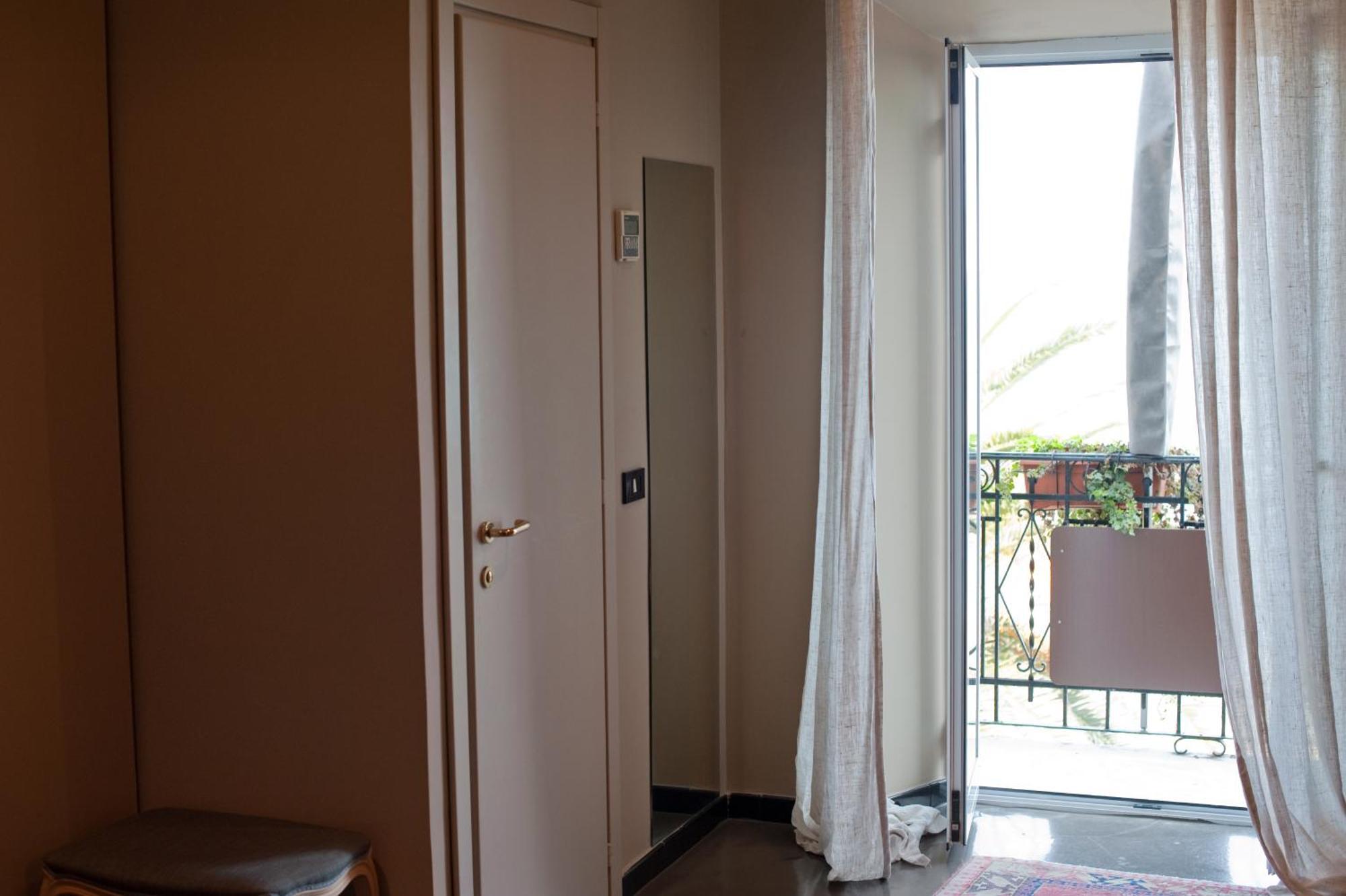 Hotel Italia Noli Habitación foto